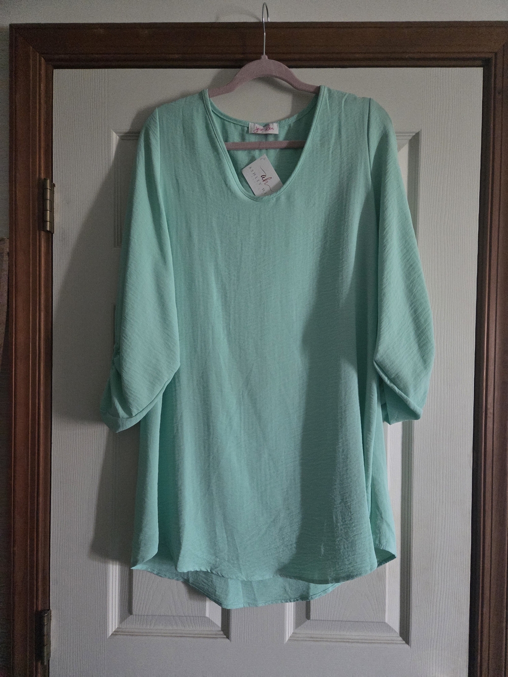 Relaxed V-Neck Long Sleeve Dress in Mint - Unbranded